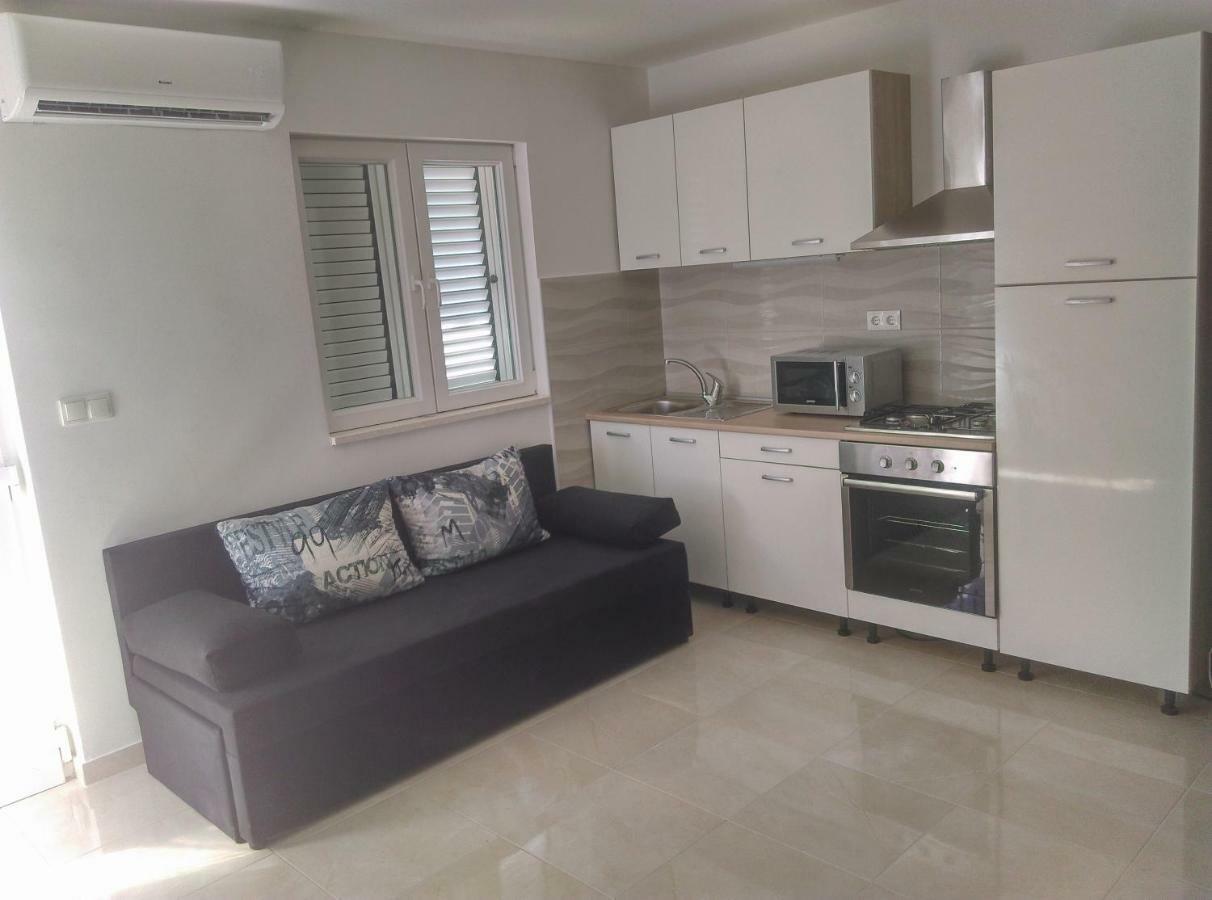 Apartments Garija 로고즈니차 외부 사진