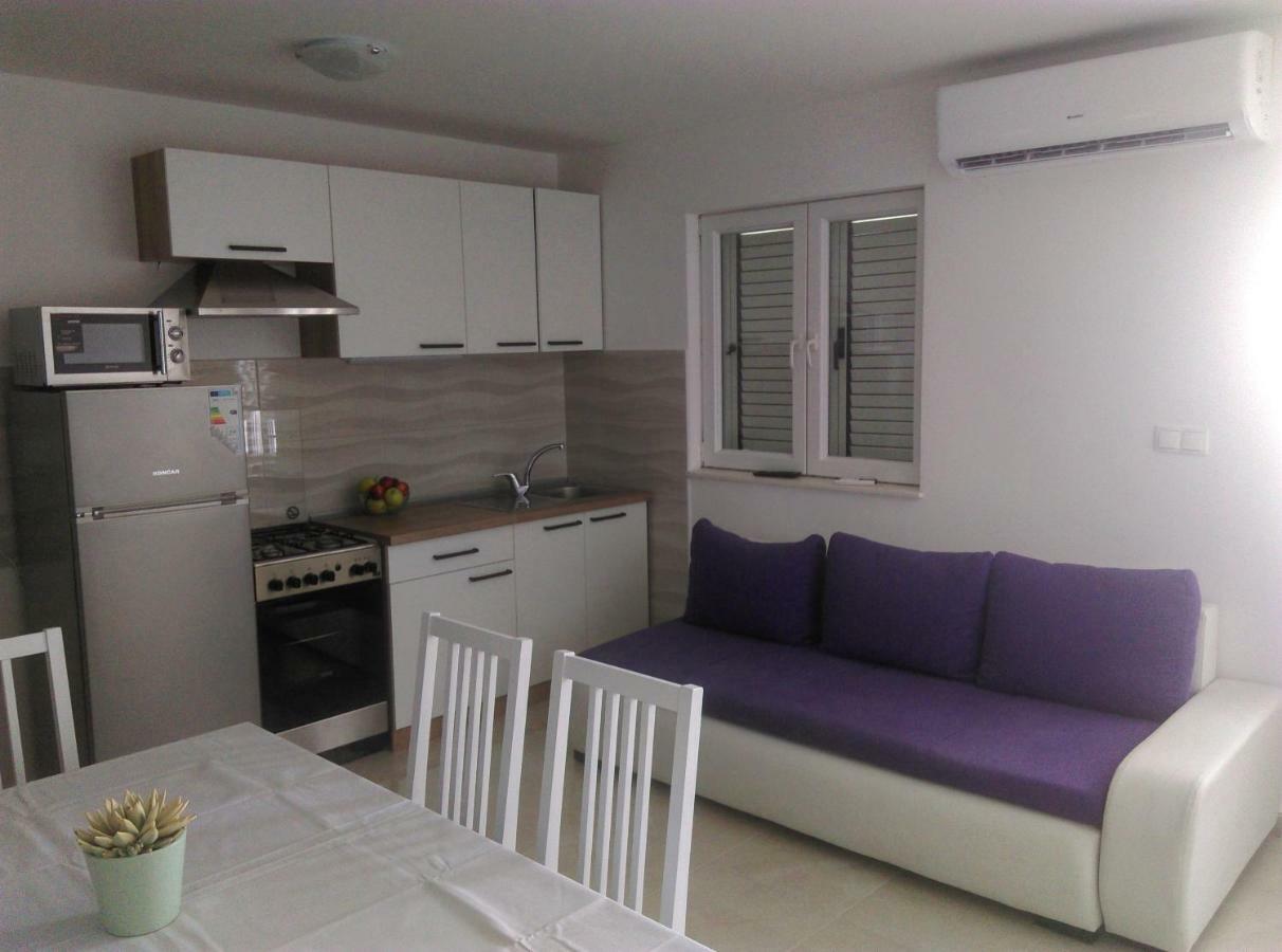Apartments Garija 로고즈니차 외부 사진
